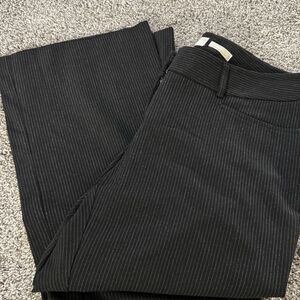 MICHAEL KORS Gramercy Fit Black Pinstripe Low Rise Dress Pants Size 4P Petite